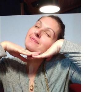 Meet your Posher, Brooke